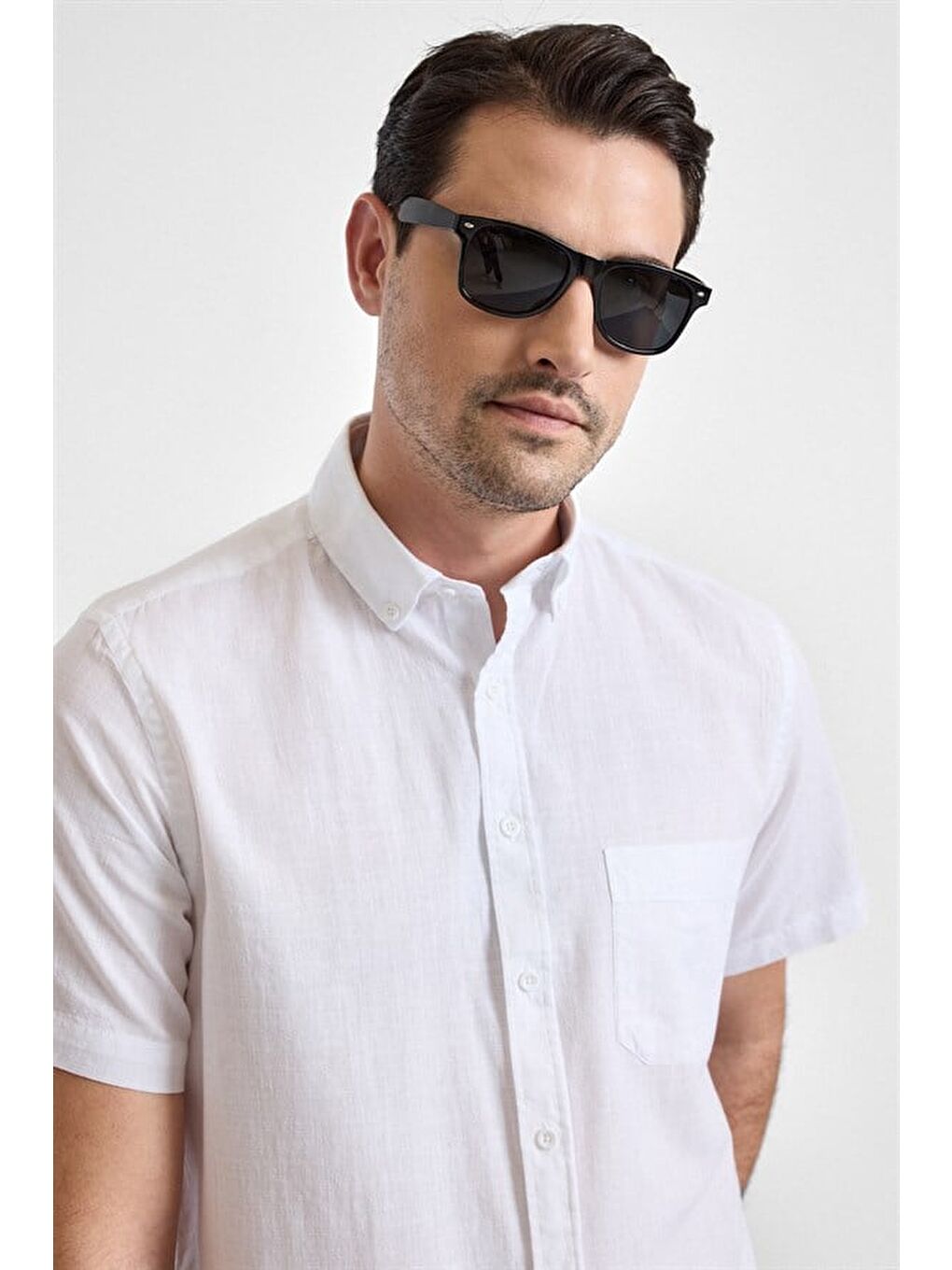 Beyaz Regular Düğmeli Yaka Düz Casual Gömlek-3