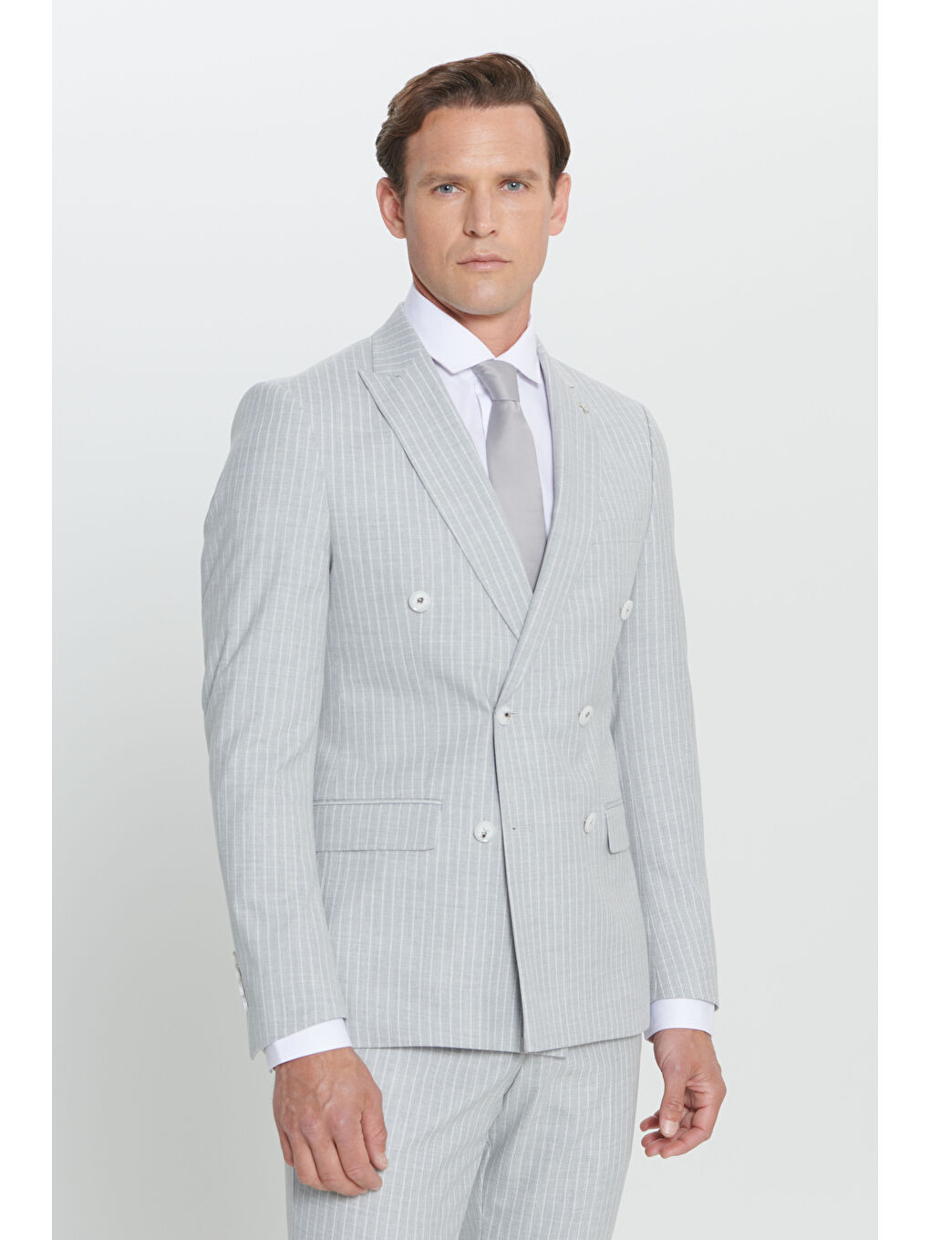 Erkek Açık Gri Ekstra Slim Fit Kırlangıç Yaka Çizgili Takım Elbise-1
