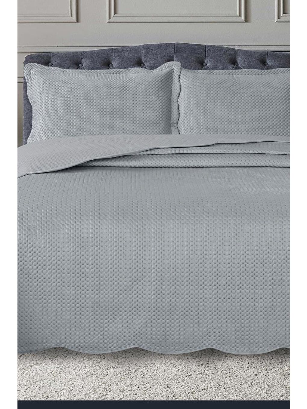 Silvia Çift Kişilik Lüks Kadife Yatak Örtüsü Gri