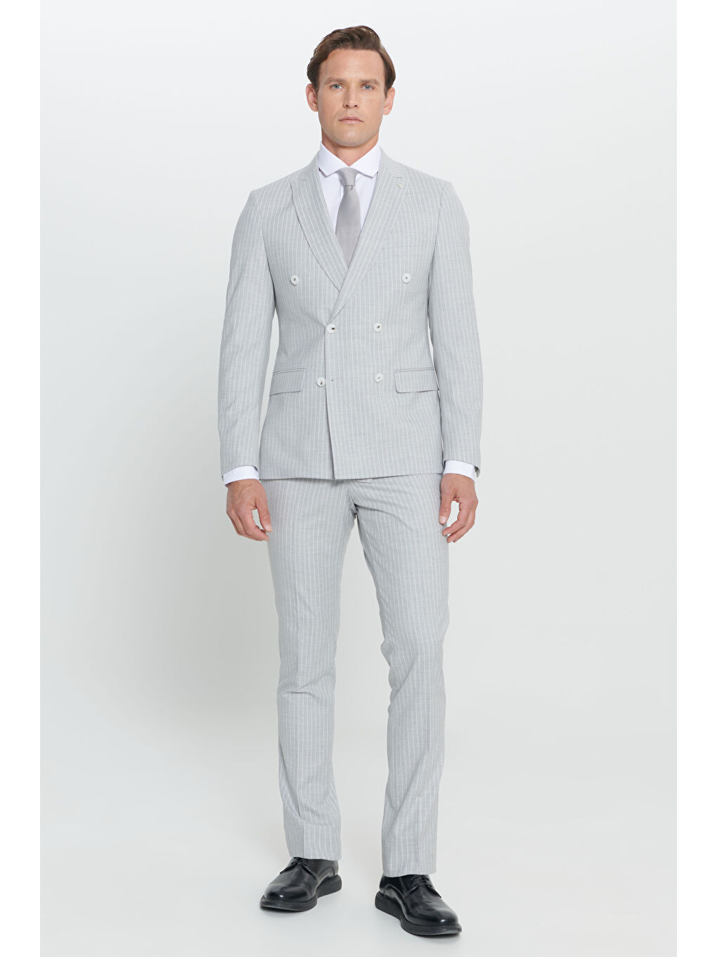 Erkek Açık Gri Ekstra Slim Fit Kırlangıç Yaka Çizgili Takım Elbise-3