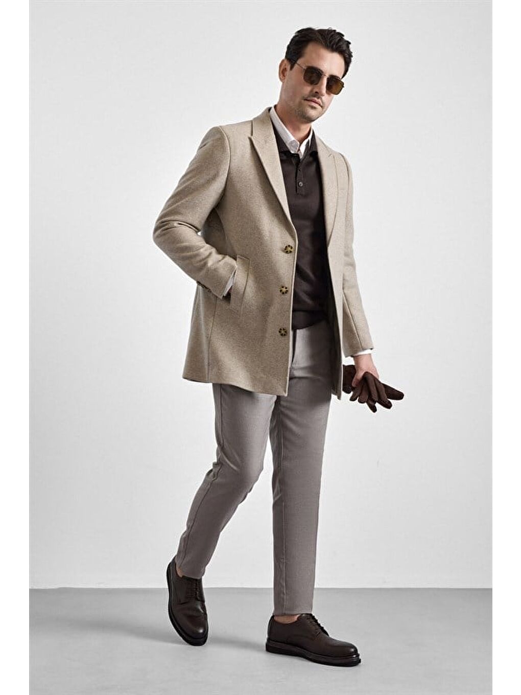 Bej Slim Sivri Yaka Düz Yan Cepli Düğmeli Dolgusuz Standart Kaban-4