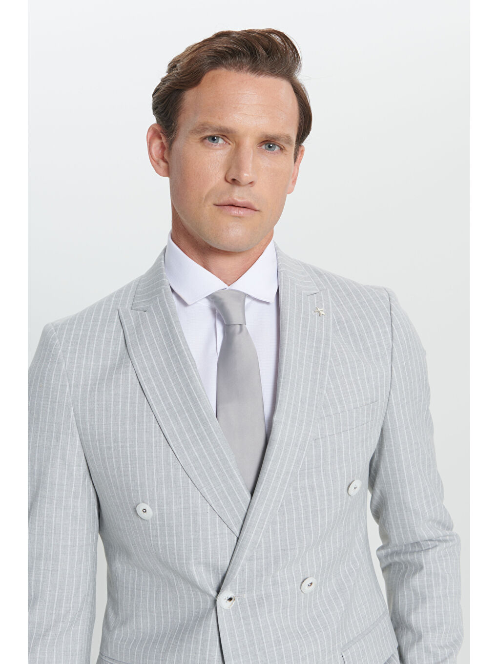 Erkek Açık Gri Ekstra Slim Fit Kırlangıç Yaka Çizgili Takım Elbise-6