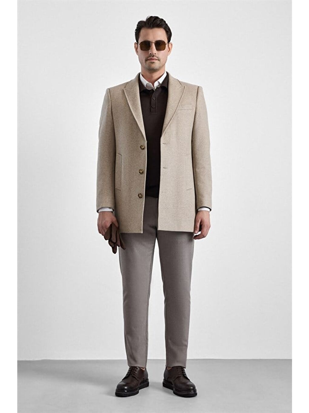 Bej Slim Sivri Yaka Düz Yan Cepli Düğmeli Dolgusuz Standart Kaban-7