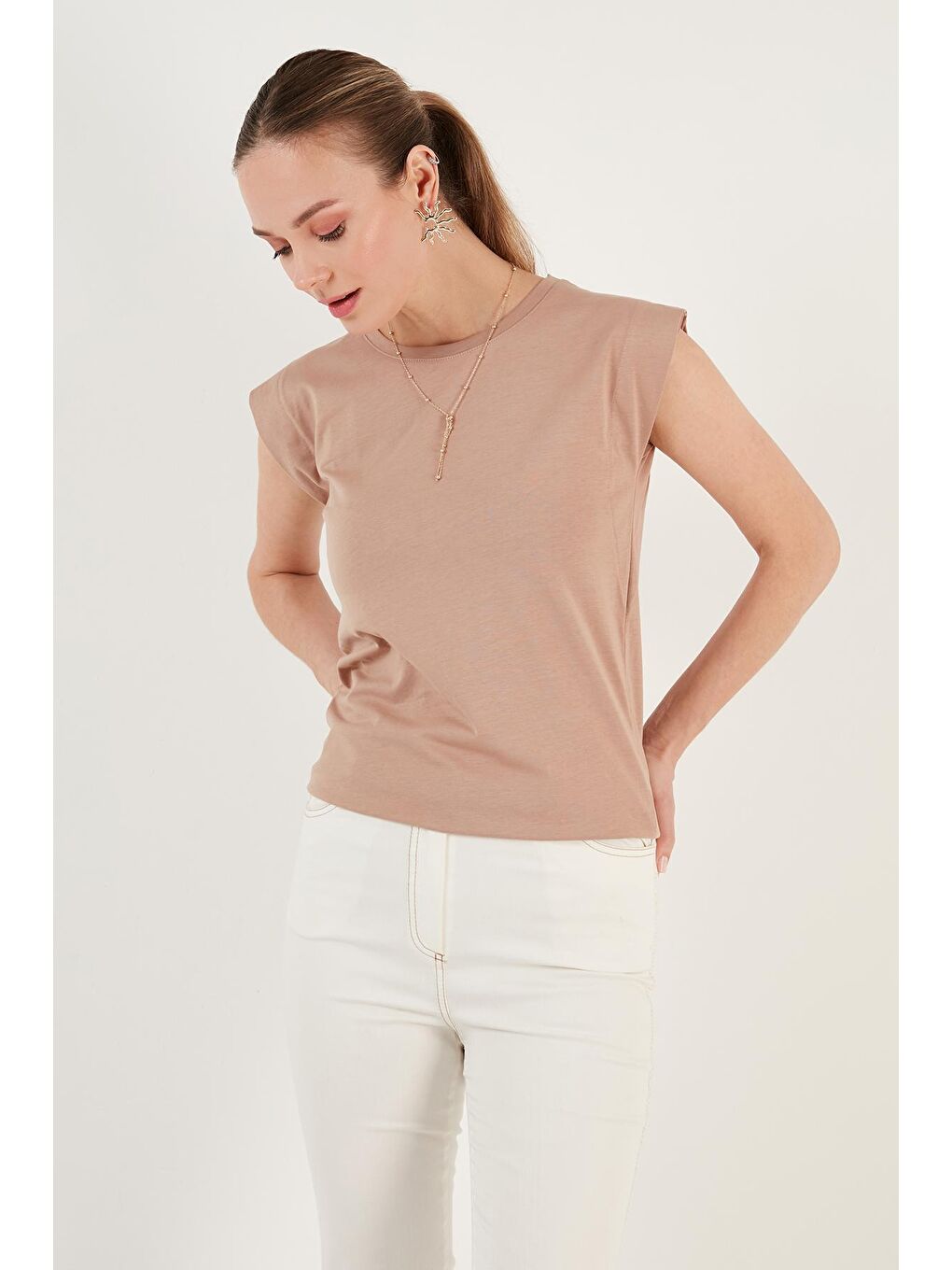 Kahverengi % 100 Pamuklu Bisiklet Yaka Kolsuz Tişört-3