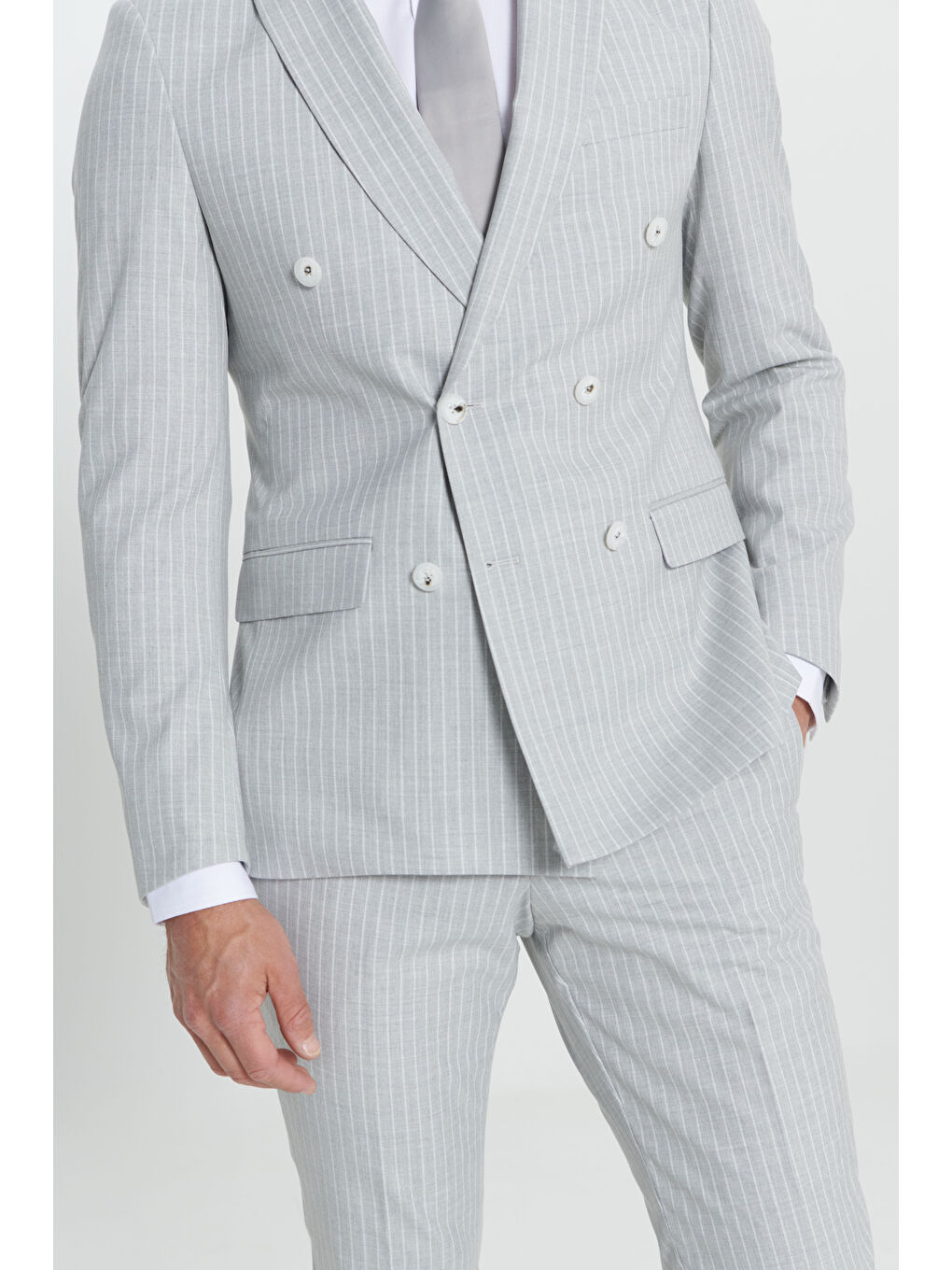 Erkek Açık Gri Ekstra Slim Fit Kırlangıç Yaka Çizgili Takım Elbise-8