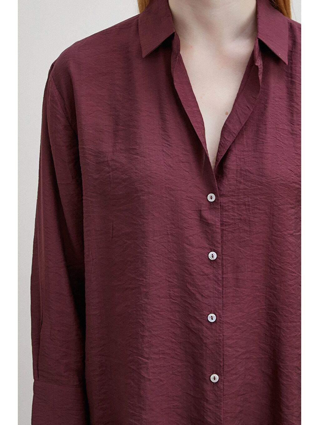 Modal Basic V Yaka Gömlek Bordo-1