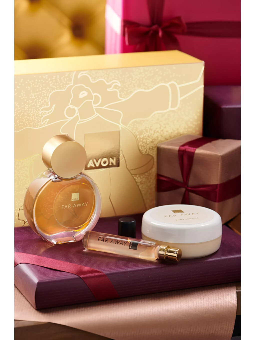 AVON Renksiz Far Away Kadın Parfüm ve Vücut Losyonu Hediye Seti - 2