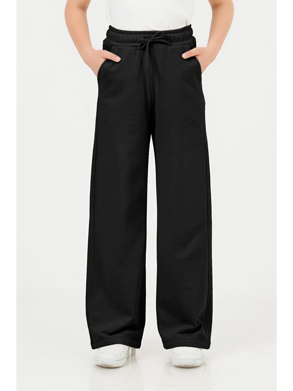 Kız Çocuk Pamuklu Siyah Geniş Paça Eşofman Altı - Cepli Lastik Belli