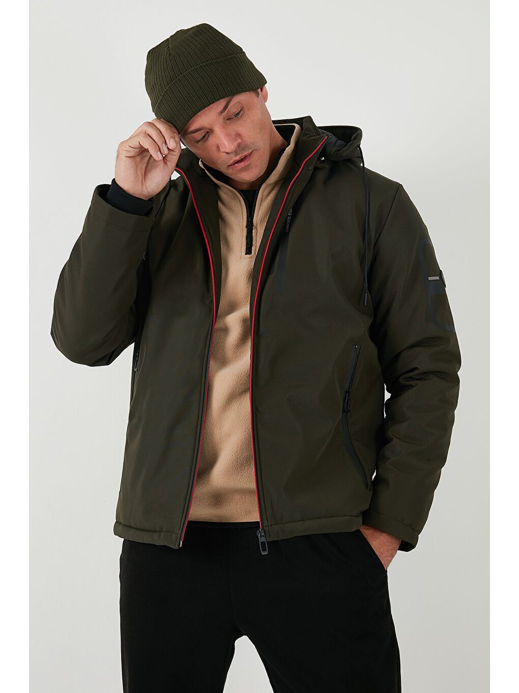 Haki Regular Fit Çıkarılabilir Kapüşonlu Cepli Erkek Mont 497ALBERT