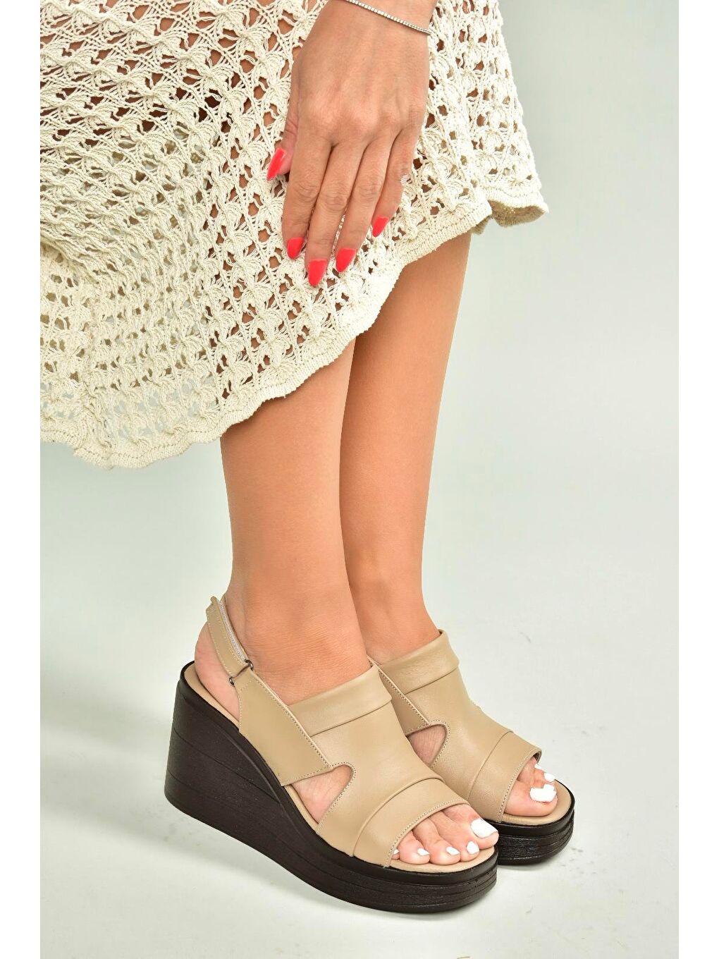 Bej Kadın Dolgu Topuklu Ayakkabı U5559603-3