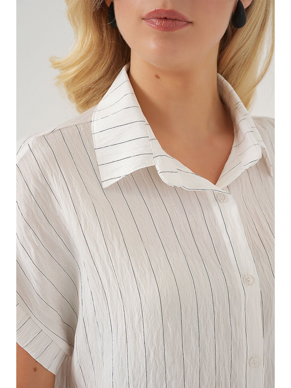 Kadın Çizgili Kısa Kol Gömlek 20327 - Beyaz-4