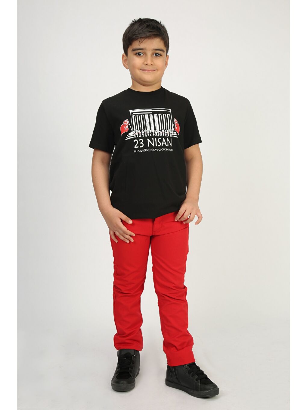 Siyah Unisex Çocuk 23 Nisan Baskılı Tişört-3
