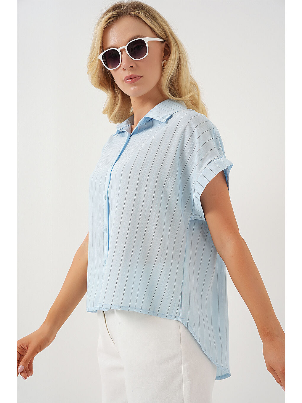 Kadın Çizgili Kısa Kol Gömlek 20327 - Mavi-2