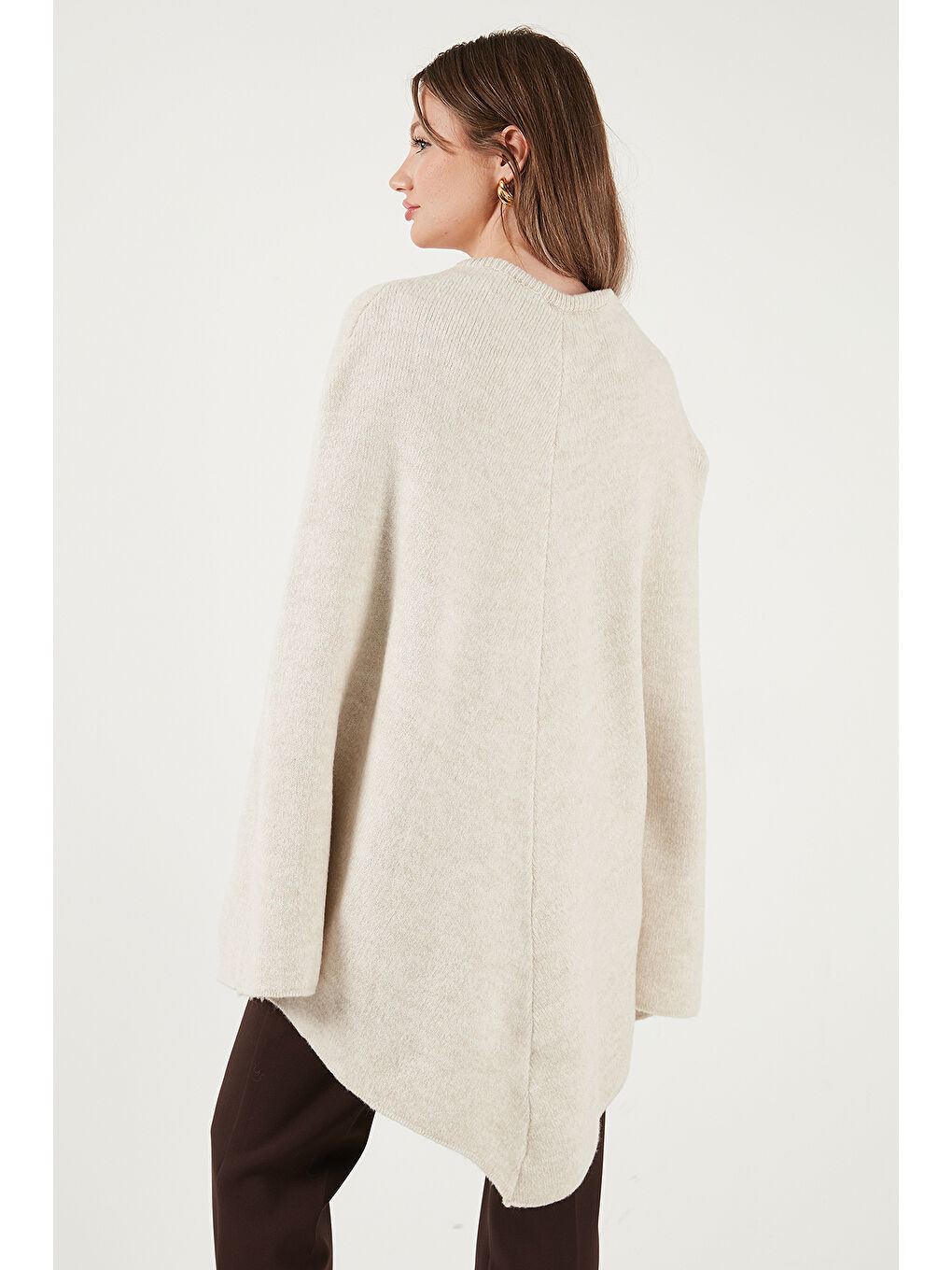 Bej Oversize Fit Bisiklet Yaka Pelerin Kol Düğmeli Kadın Panço 4617015-5