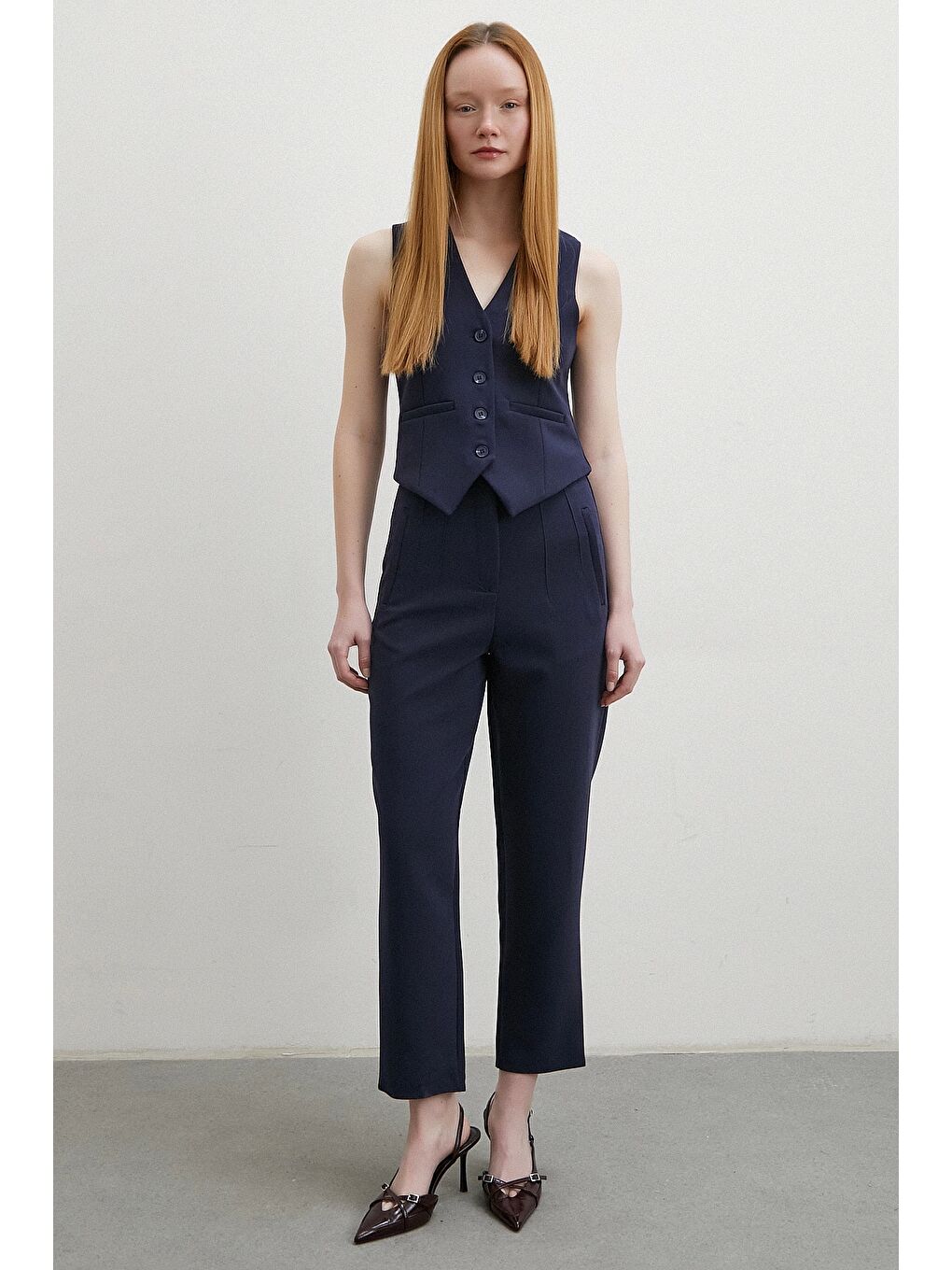 Önü Pensli Skinny Kumaş Pantolon Lacivert-1