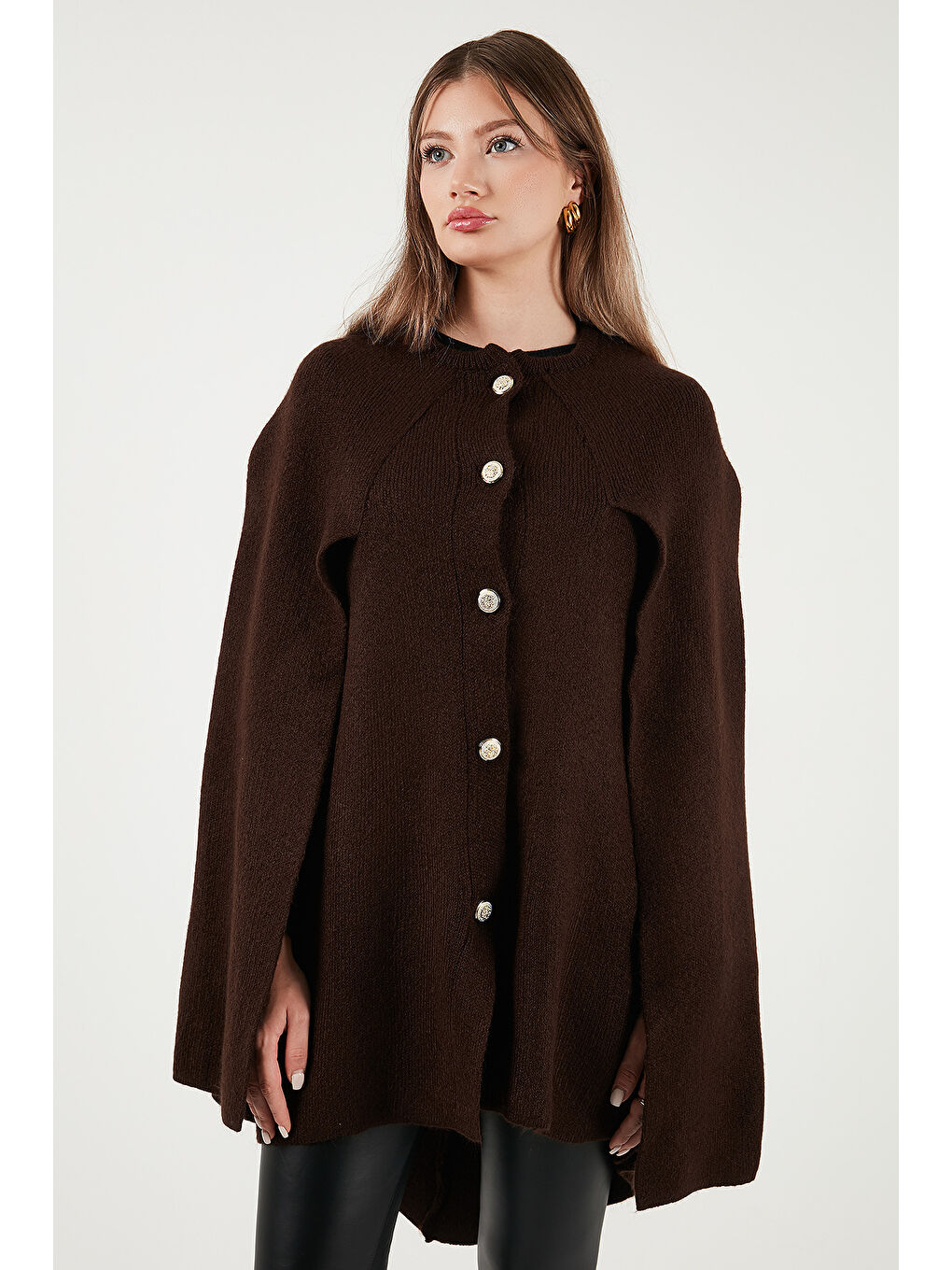 Kahverengi Oversize Fit Bisiklet Yaka Pelerin Kol Düğmeli Kadın Panço 4617015-2
