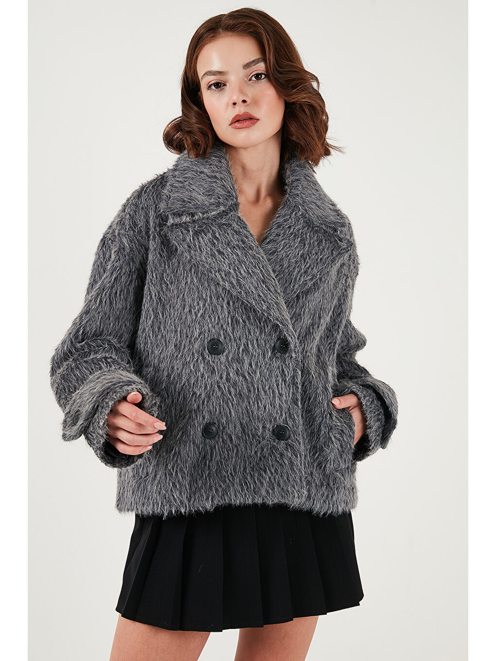 Antrasit Oversize Kruvaze Yaka Yumuşak Tüylü Düğmeli Astarlı Mont 6839659-2