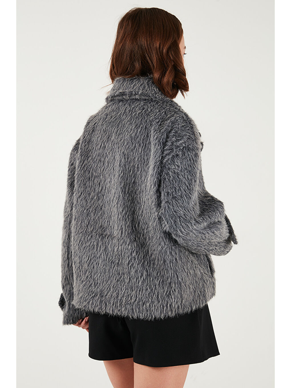 Antrasit Oversize Kruvaze Yaka Yumuşak Tüylü Düğmeli Astarlı Mont 6839659-6