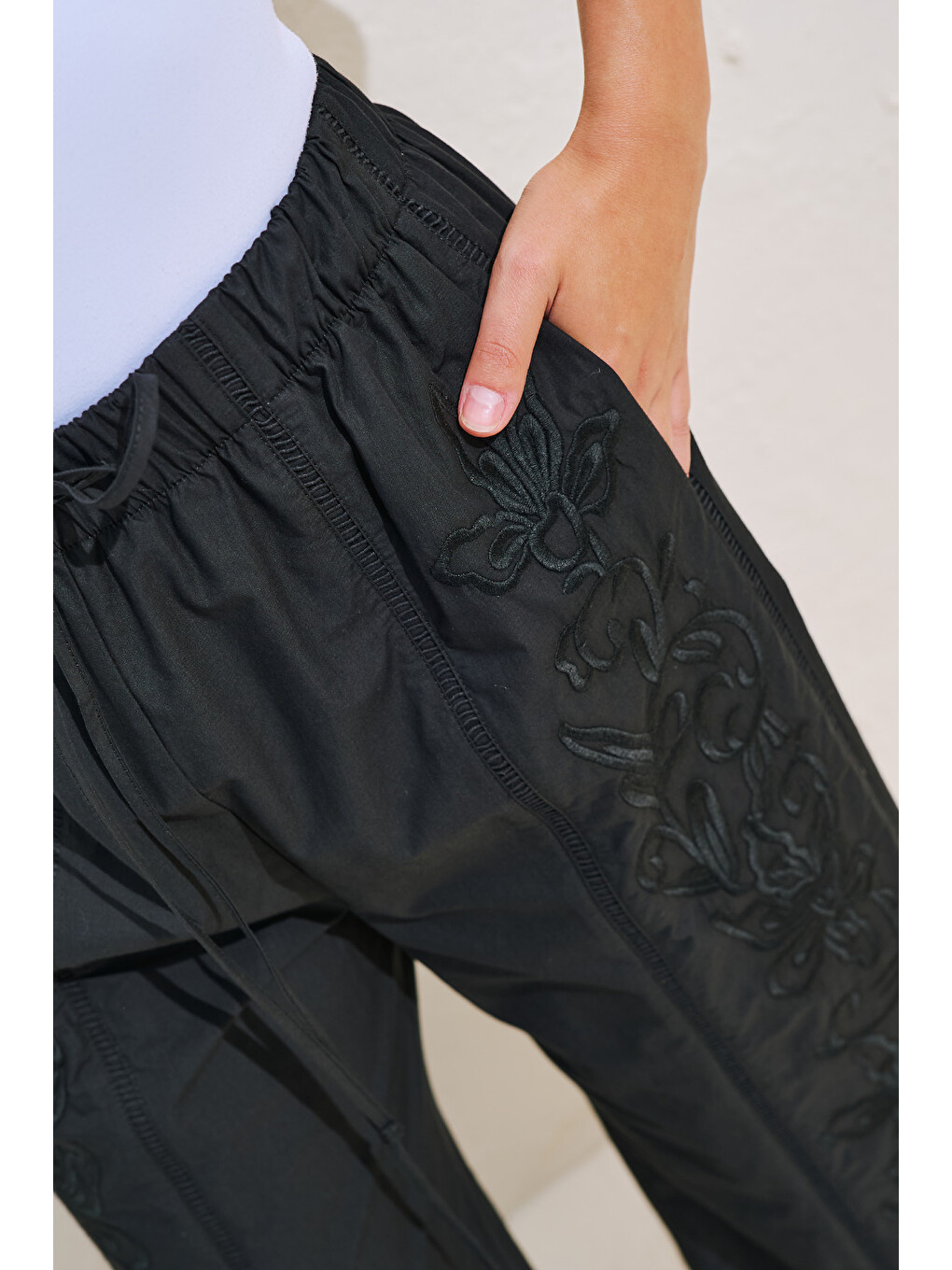 Nakışlı Lımıted Pantolon Siyah-5