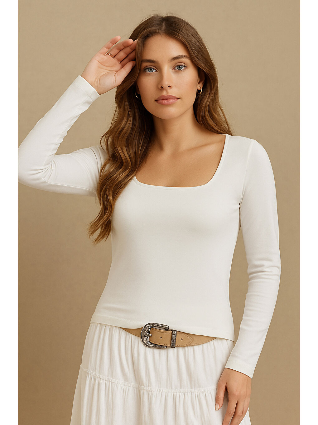 Ekru Pamuklu Slim Fit Kare Yaka Kadın Bluz 25K0019K1