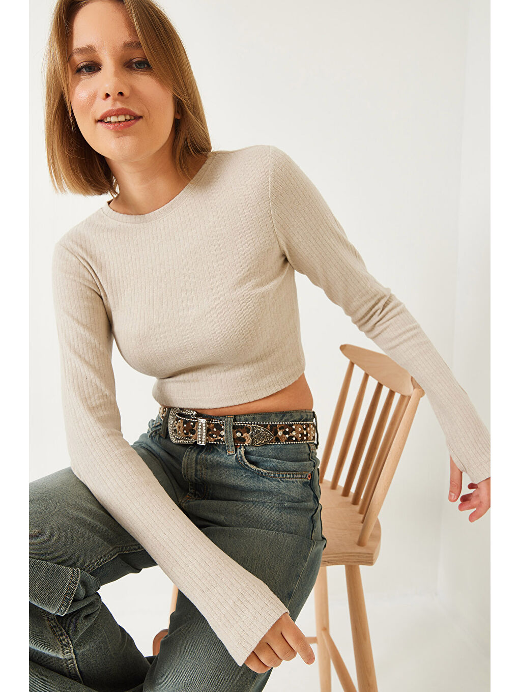 Bej Kadın Parmak Geçirmeli Fitilli Bluz-3