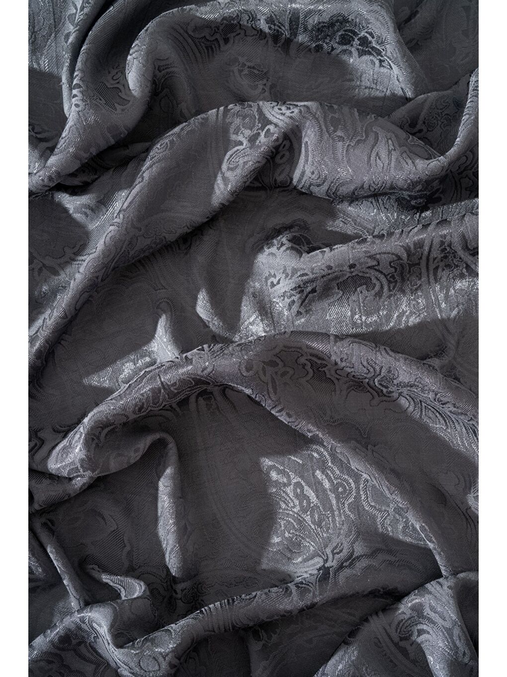 Gri Kadın Karelya Modal Floş Şal-1