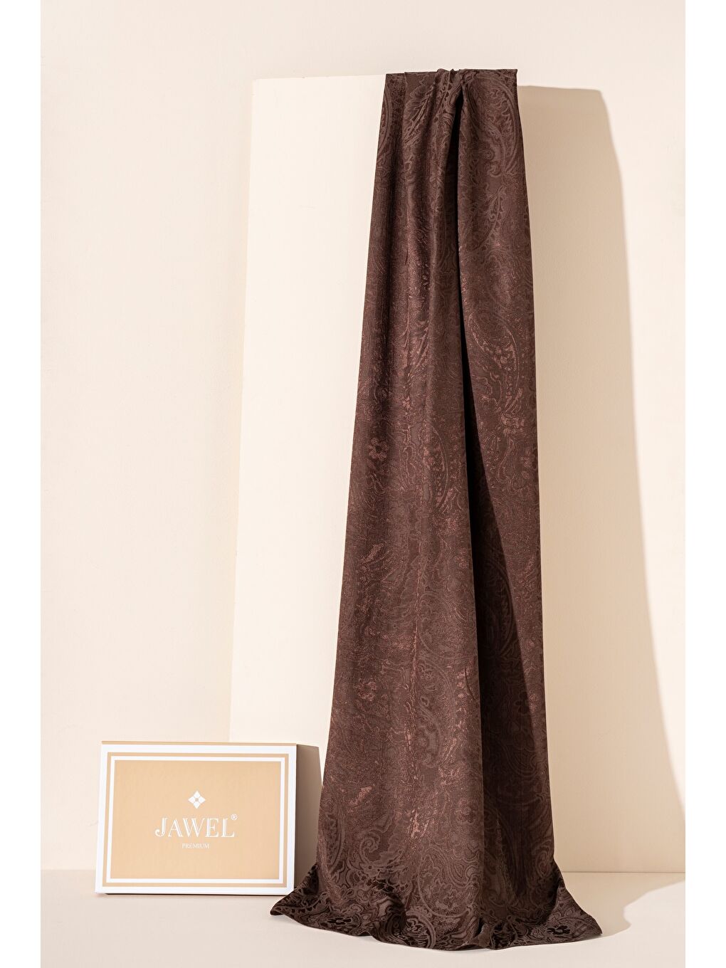 Kahverengi Kadın Karelya Modal Floş Şal