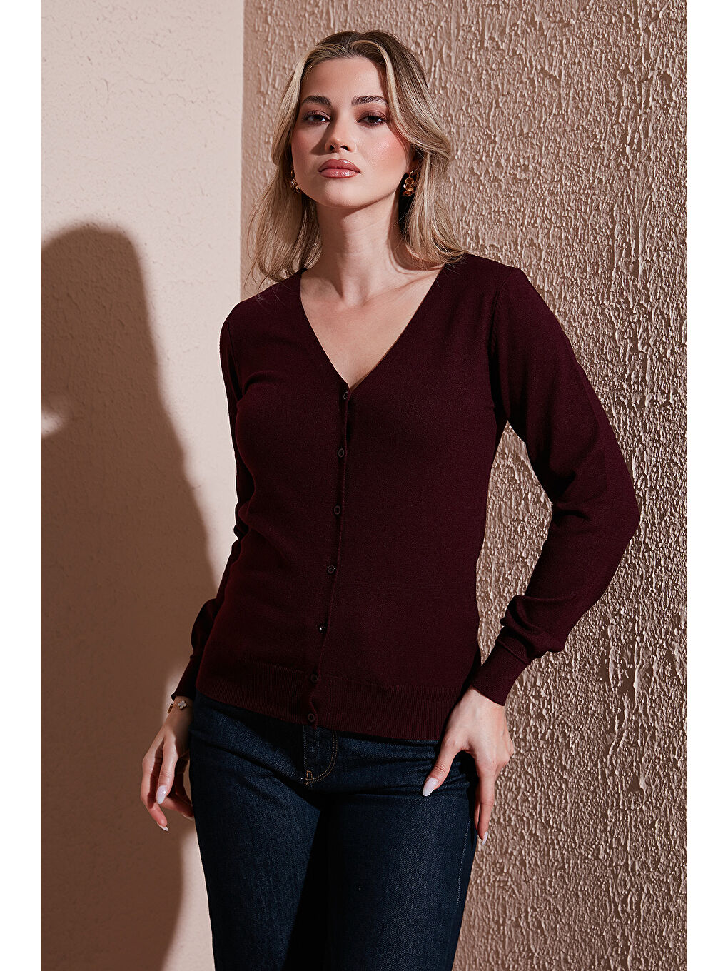 Bordo Regular Fit V Yaka Düğmeli Hırka 25K0781K1-3