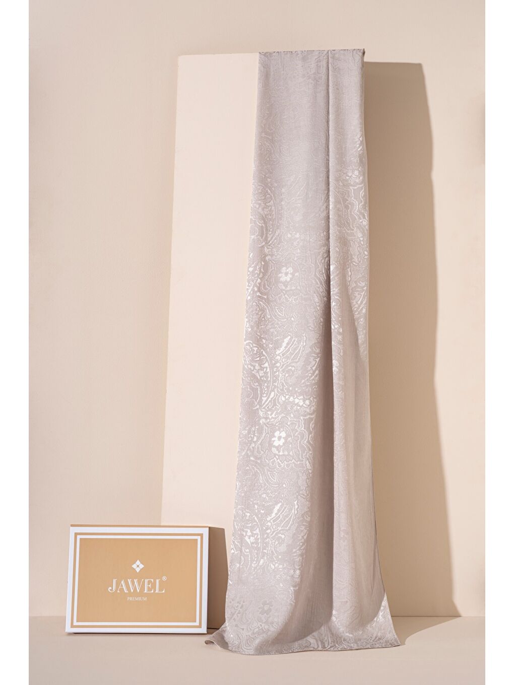 Ekru Kadın Karelya Modal Floş Şal