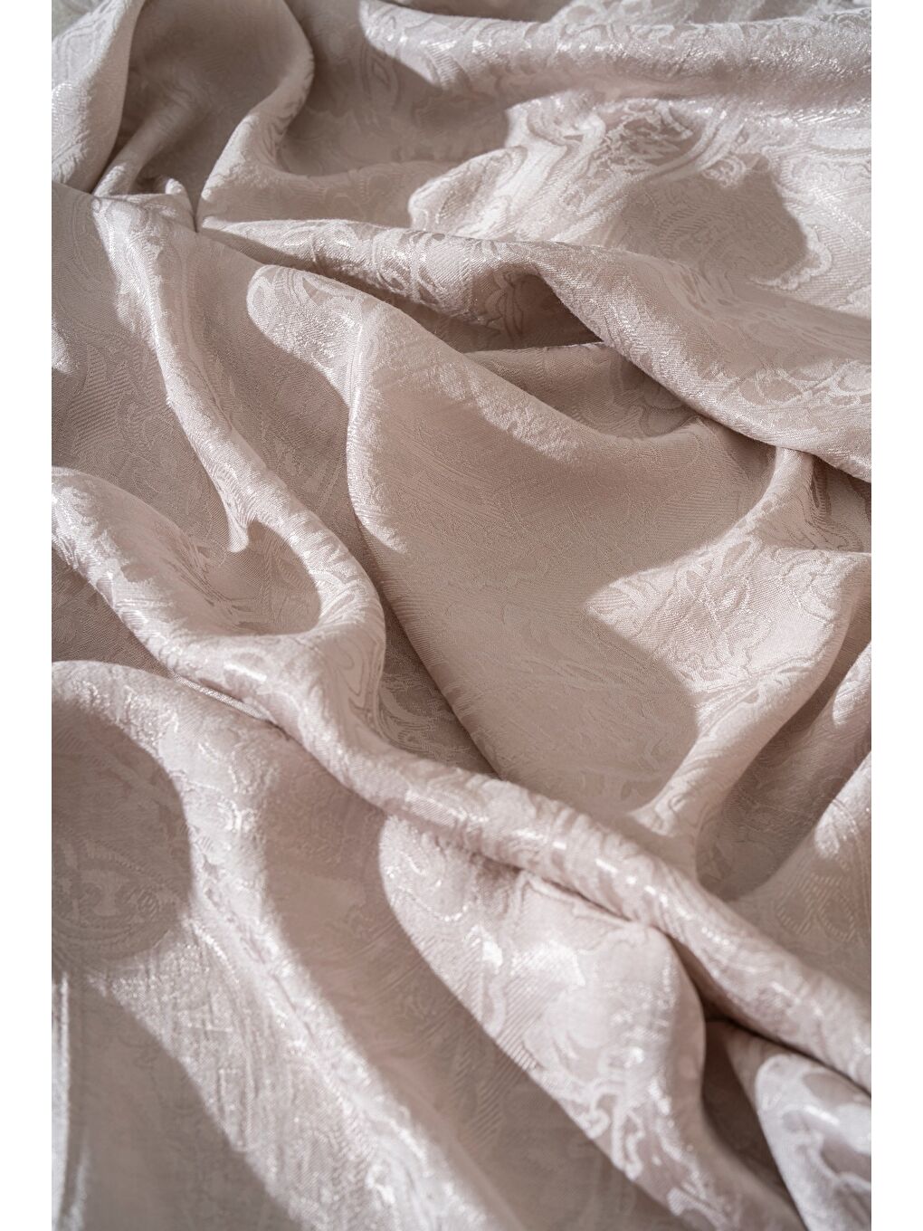 Ekru Kadın Karelya Modal Floş Şal-1