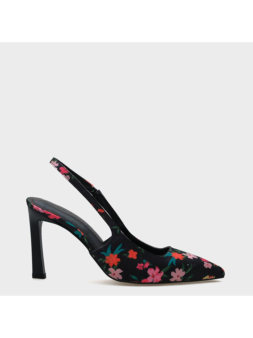 Siyah Rebeca Arkası Açık Sivri Burunlu Yüksek Topuklu Çiçek Desenli Kadın Ayakkabı