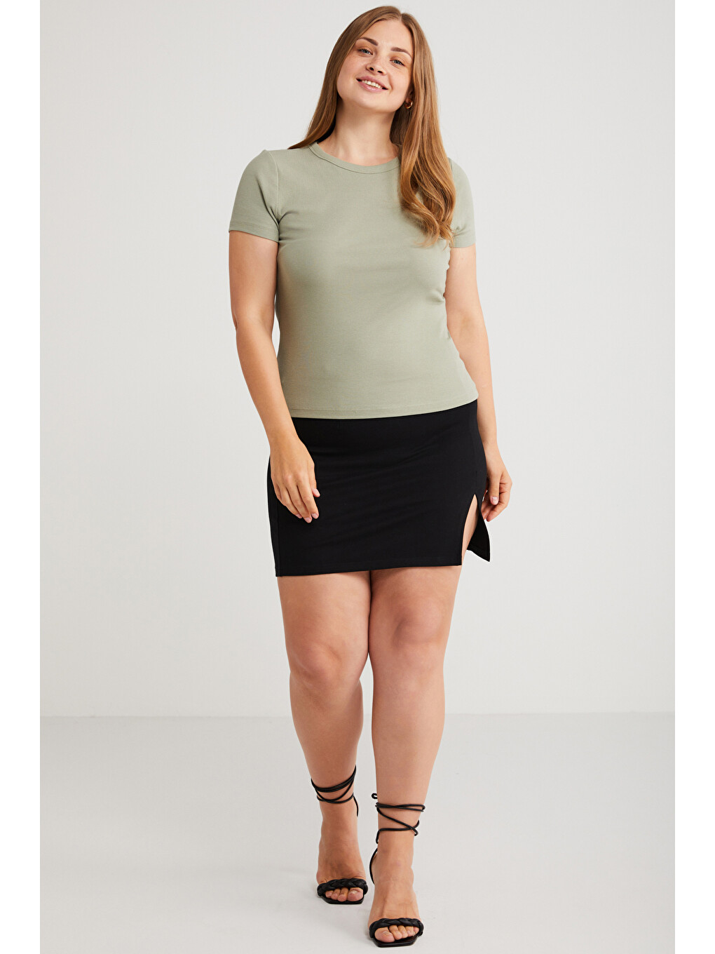 Hanny Kadın Büyük Beden Regular Fit Bisiklet Yaka Basic Kaşkorse Yeşil Büyük Beden T-shirt-1