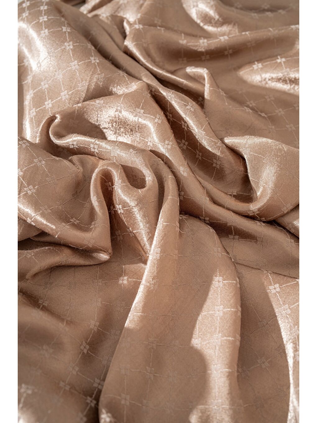 Kahverengi Kadın Küçük Kareli Modal Floş Şal-1