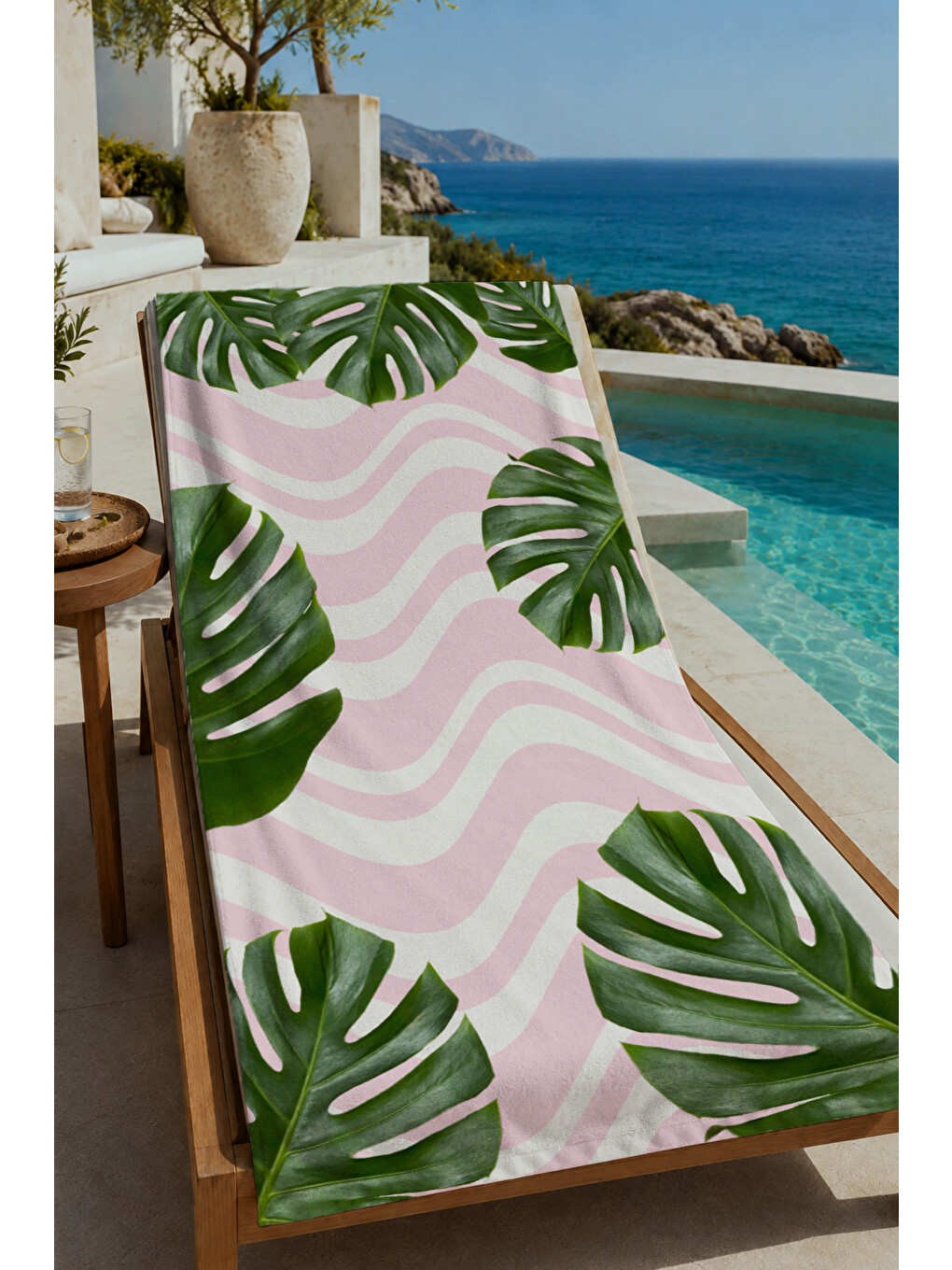 Pembe Tropikal Palmiye Yaprağı Desenli 70x150 Cm Dijital Baskılı Plaj Ve Banyo Havlusu