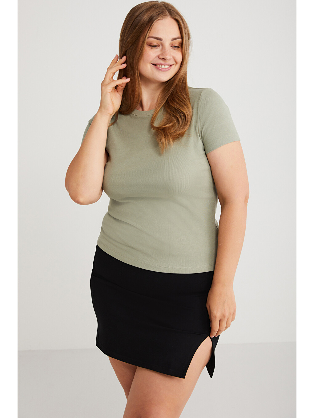 Hanny Kadın Büyük Beden Regular Fit Bisiklet Yaka Basic Kaşkorse Yeşil Büyük Beden T-shirt-2