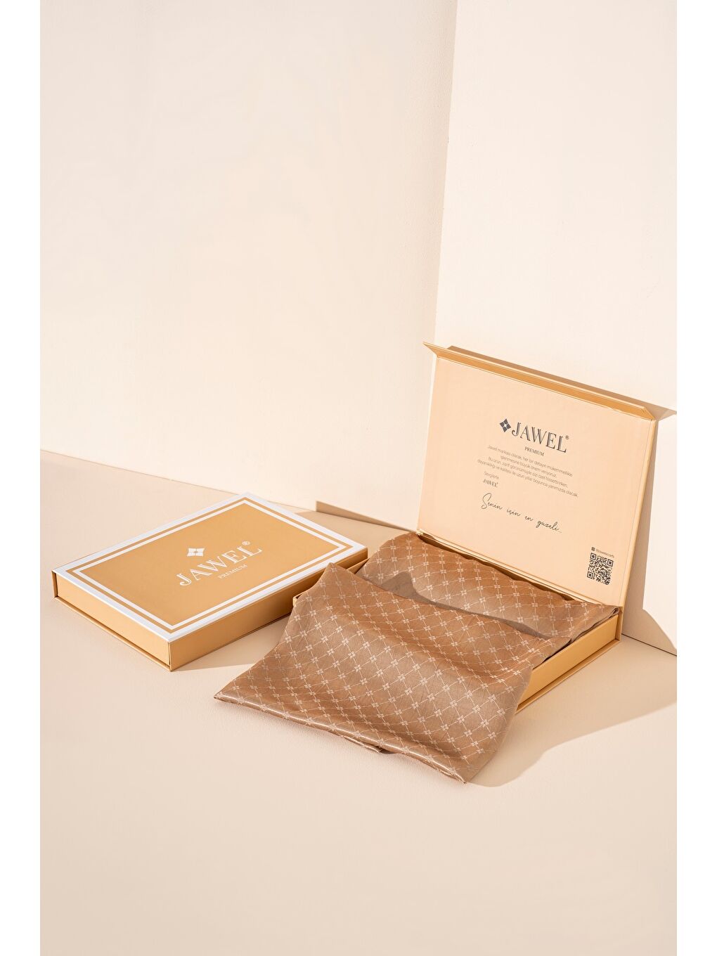 Kahverengi Kadın Küçük Kareli Modal Floş Şal-2