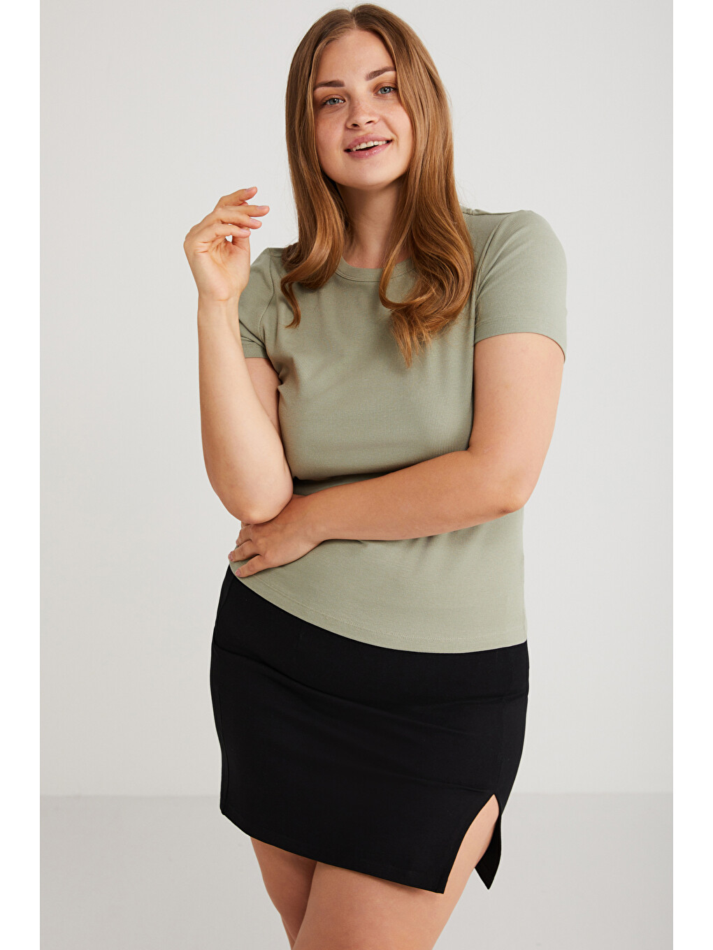 Hanny Kadın Büyük Beden Regular Fit Bisiklet Yaka Basic Kaşkorse Yeşil Büyük Beden T-shirt-3