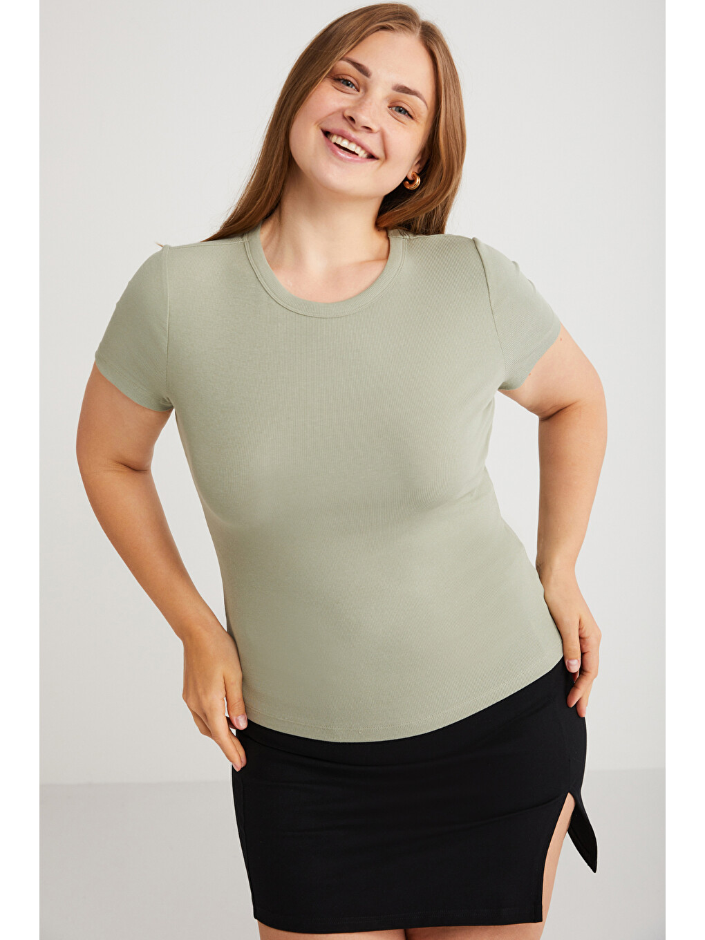 Hanny Kadın Büyük Beden Regular Fit Bisiklet Yaka Basic Kaşkorse Yeşil Büyük Beden T-shirt-4