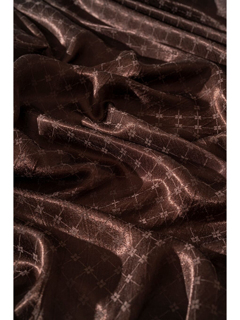 Kahverengi Kadın Küçük Kareli Modal Floş Şal-1