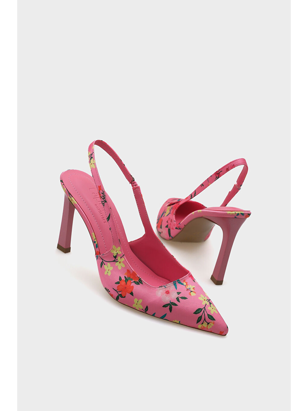 Fuşya Rebeca Arkası Açık Sivri Burunlu Yüksek Topuklu Çiçek Desenli Kadın Ayakkabı-4