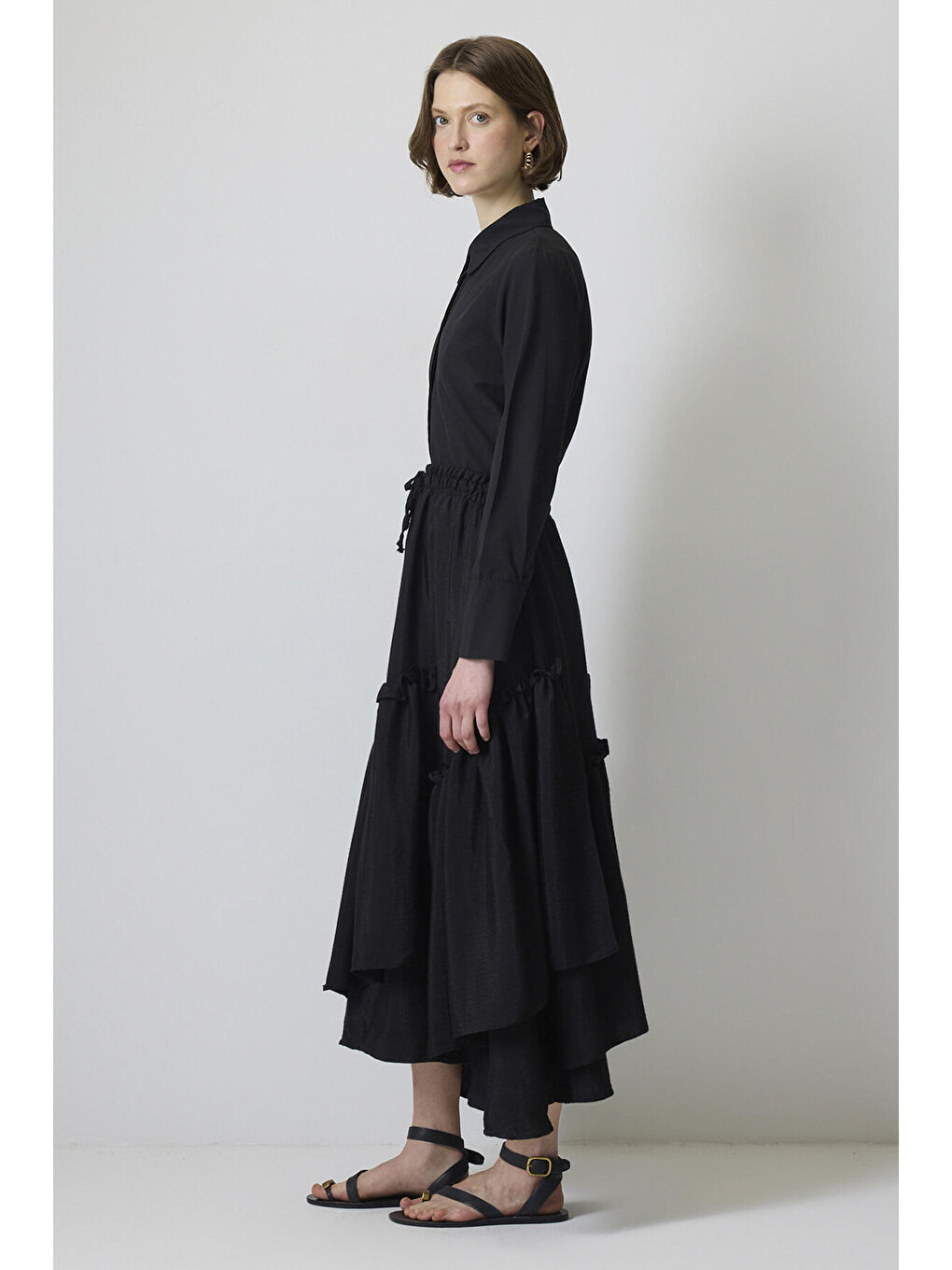 Siyah Fırfır Detaylı Etek-2