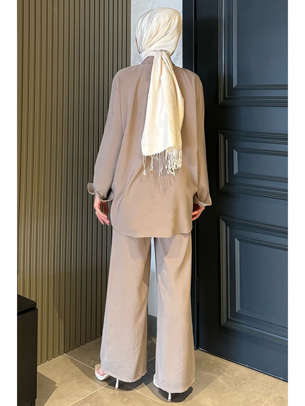 Bej Kadın Fiyonk Detaylı Tesettür Gömlek Pantolon İkili Takım-7