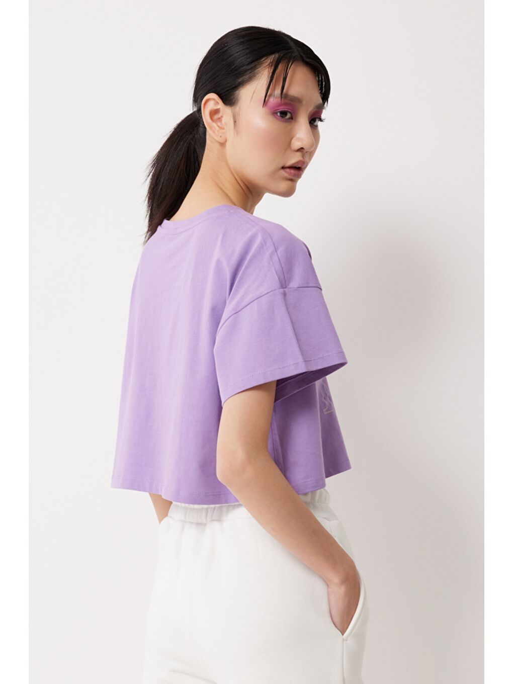 Loose Fit Rahat Kesim %100 Pamuk Bisiklet Yaka Mor Tişört-4