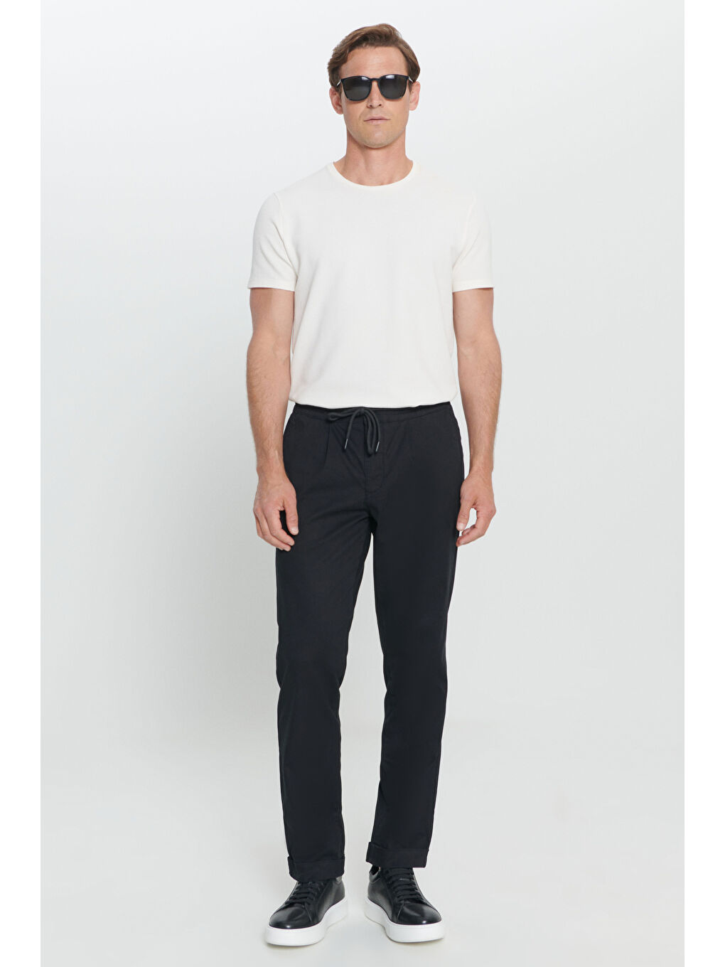 Erkek Siyah Comfort Fit Rahat Kesim Yan Cepli Pantolon-1