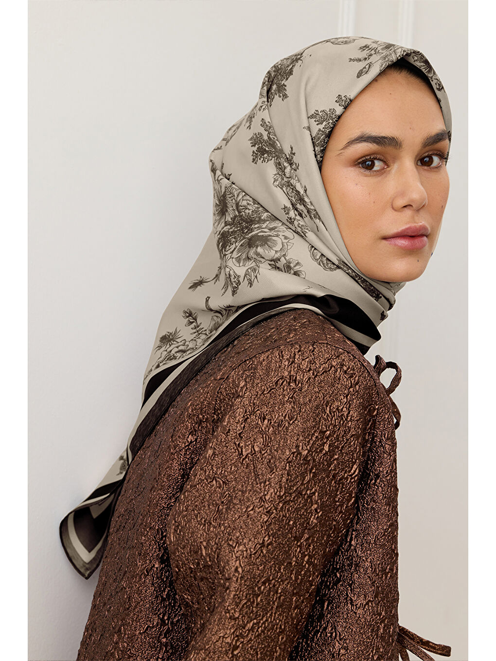 Twill İpek Eşarp Eva Siyah-2