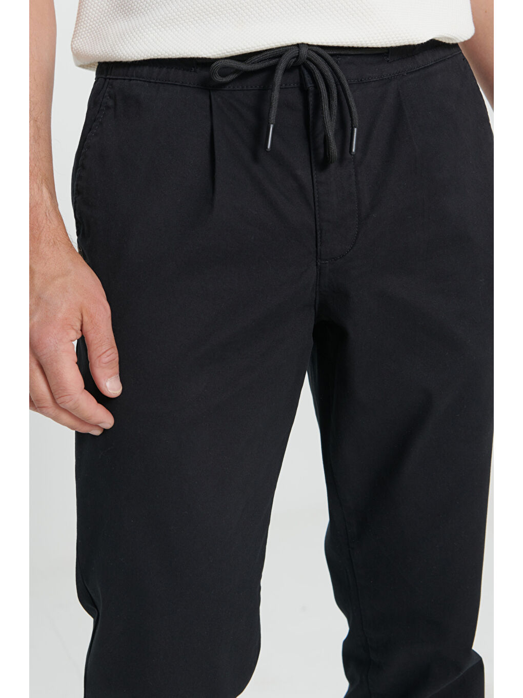 Erkek Siyah Comfort Fit Rahat Kesim Yan Cepli Pantolon-3