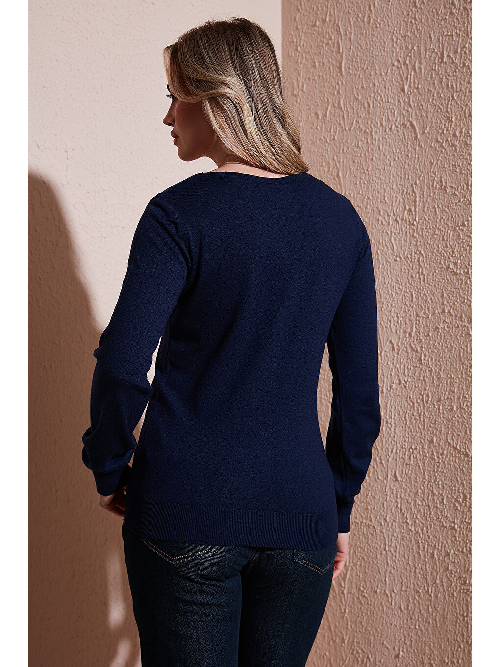 Lacivert Regular Fit V Yaka Düğmeli Hırka 25K0781K1-4