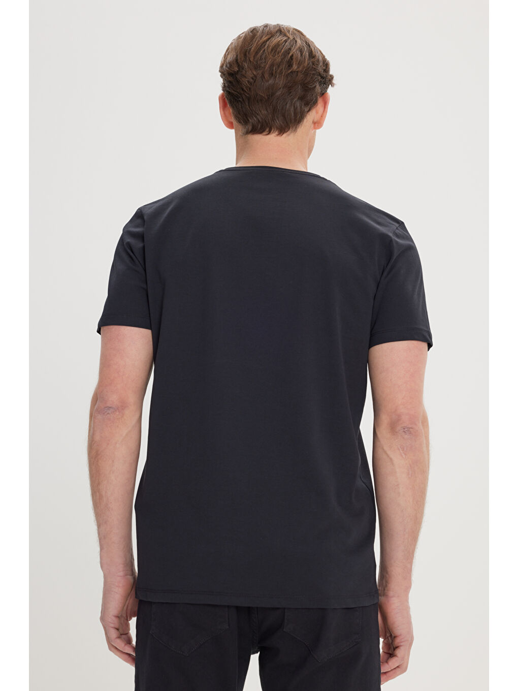 Erkek Siyah Slim Fit Dar Kesim Pamuklu Bisiklet Yaka Tişört-4