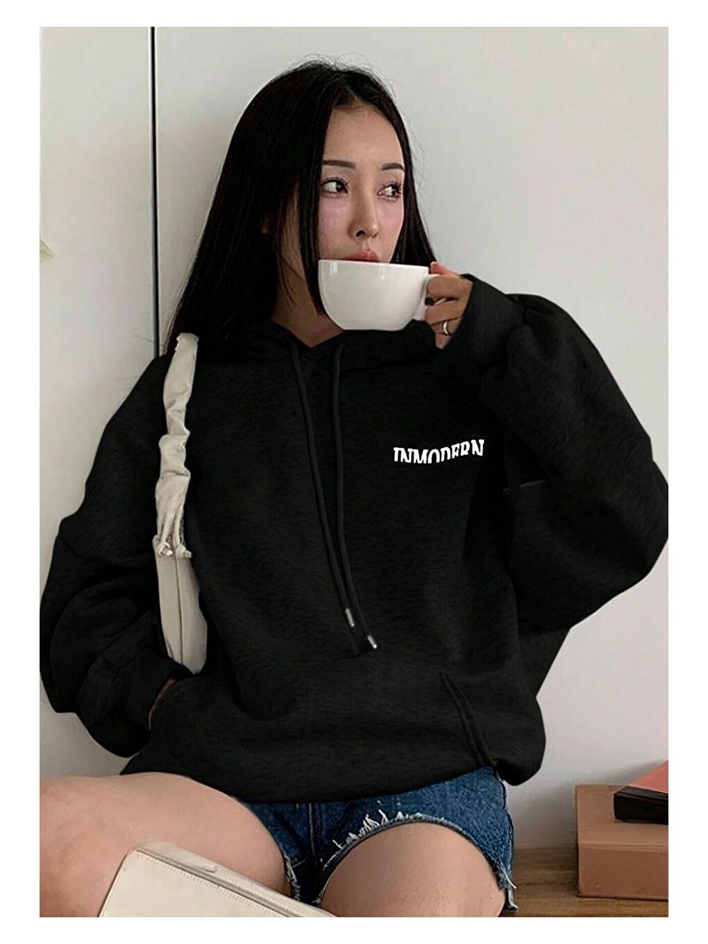 Trendseninle Siyah Kadın Siyah Inmodern Baskılı Oversize Kapüşonlu Sweatshirt Hoodie - 2