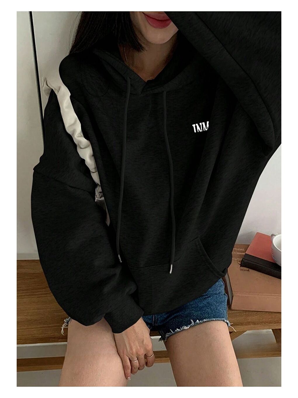 Trendseninle Siyah Kadın Siyah Inmodern Baskılı Oversize Kapüşonlu Sweatshirt Hoodie - 3